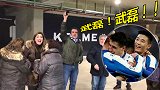 原本来学习却成了扶贫！武磊已成大救星 赛后球迷高喊武磊名字