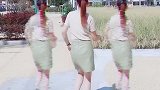 歌名《等风等雨不如等你》动作缓慢易学，适合初学者
