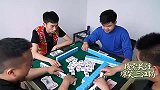 爆笑三江锅：二货打牌老输钱，结果为了戒赌发毒誓