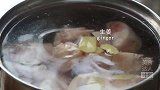 猪蹄别再红烧了，这样做不加一滴油，加半碗酱油，比红烧还好吃！
