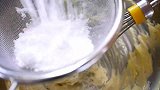 逼真的海绵宝宝蛋糕卷制作方法，看看就好，太复杂了