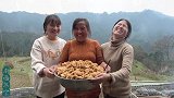 新年马上到，妈妈准备一大盆“黄雀肉”，色香味俱全，看着流口水