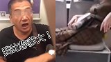 大爷抢座，叫嚣“比你爹大”，大妈脱鞋连占三座，网友：素质呢