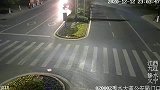 一个车竟然在逆行，出现了事故，他这是为什么会逆行呢？