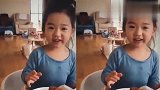董璇4岁女儿吃炸鸡大秀语言天赋，眉眼神态极像父亲高云翔
