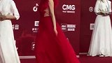 杨颖 红色纱裙出席北京国际电影节 ，有被美到云赏北影节