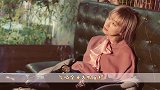 吴昕戴渔夫帽走机场，穿芋紫外套清新减龄，五五分也不影响美丽