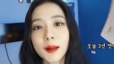 不会真的有人觉得金智秀的颜不好看吧！可能对美有什么误解吧