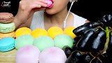 马卡龙、冰淇淋麻薯（红丝绒、绿茶、芒果）、手指葡萄