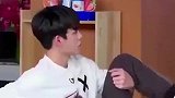 《奔跑吧3》李晨为赢得比赛，完全不顾及形象