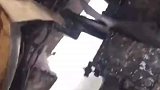 这车配置不错，都用上空气悬挂了