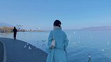 “原来寄予希望却无法拥有的叫白月光，拥有却无法再拥抱的人叫朱砂痣”