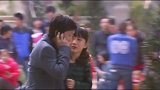 十年：董事长岳父破产了，穷女婿拿卡来接济，岳父一看傻眼
