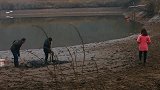 三兄妹吃“江鲶”, 配点螺獅, 太鲜了