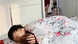 有些玩笑开出来后果会很严重，小姐姐的这句话，小伙直接崩溃了