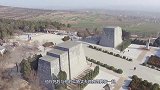 武则天墓前61个无头石人，引无数专家猜想，却被2位农民破解！