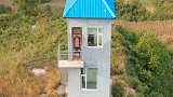 大山顶为何建个2层小楼房呢，有谁知道这是有何用意呢！