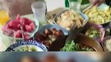 30岁女子为躲长辈催婚坐小孩桌
