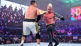 NXT第659期：卢米斯苦战沃勒 却遭人场外偷袭
