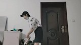 辛巴看见姥姥的第一天