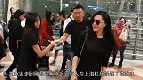 范冰冰姚晨机场偶遇似陌路？人气相差太明显，昔日姐妹花互不理睬
