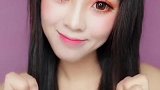 美女小姐姐卸妆后变成了这个样子，难怪说化妆像整容！