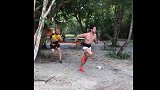 职业球员的自我修养！帕托休假努力训练 肌肉线条明显