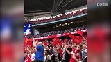 英超-1718赛季-球场洋溢着红色的喜悦！曼联球迷把温布利变成了梦剧场-专题