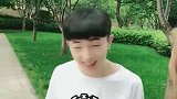 朋友失恋了应该这样安慰，小伙子真是会玩