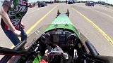 第一视角感受下境外赛车的直线赛，看得我鸡皮疙瘩都起来了