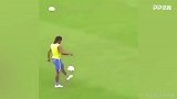 小罗连续高难度高空颠球 这球感真的太牛叉了