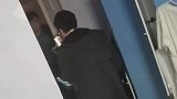 艺校老师寝室里现场教学，一开嗓惊艳全场