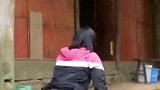 轮胎女孩徐才芬，自强不息双手爬行10公里求学