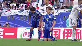这是什么战术?南野拓实、上田绮世跪在人墙前