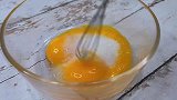 3个鸡蛋1碗牛奶，就能做的焦糖布丁，香甜嫩滑，2分钟就能学会