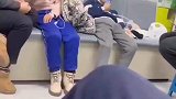流感发烧可以治疗，这个症状对医生来说有点超纲了
