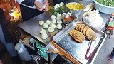 上海味道，葱油饼制作（四）