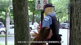 暴躁路人竟公然“袭警”老外爆笑恶作剧，路人我真的不是故意的