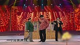 爱占便宜的大兵，捡到免费电话，以为这回赚大了