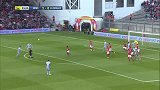 第12分钟摩纳哥球员阿德里恩·席尔瓦射门