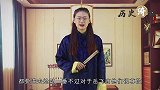 日本人进村扫荡，看到村口一刻字石碑，日军军官赶紧下跪磕头