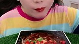 吃网红八爪鱼一个不留