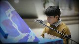 小伙钢琴版翻唱薛之谦《天份》