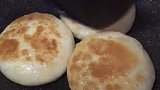 小糖饼马上出锅喽！