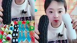 小可爱妹子直播吃黑白玉米，一口下去超满足，是我向往的生活