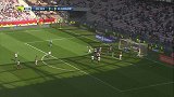 第88分钟甘冈球员恩巴克托射门