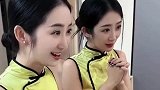 双胞胎姐妹逗乐宝宝，真假妈妈谁分得清