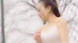 性感女歌手一首情歌《爱你那么久》，好听伤感，醉人醉心