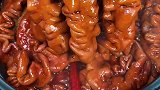 想吃卤水猪大肠你就像我这样做，软烂入味，越吃越想吃