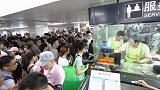 上海地铁多条线路故障 网友：挤地铁比去健身房还累